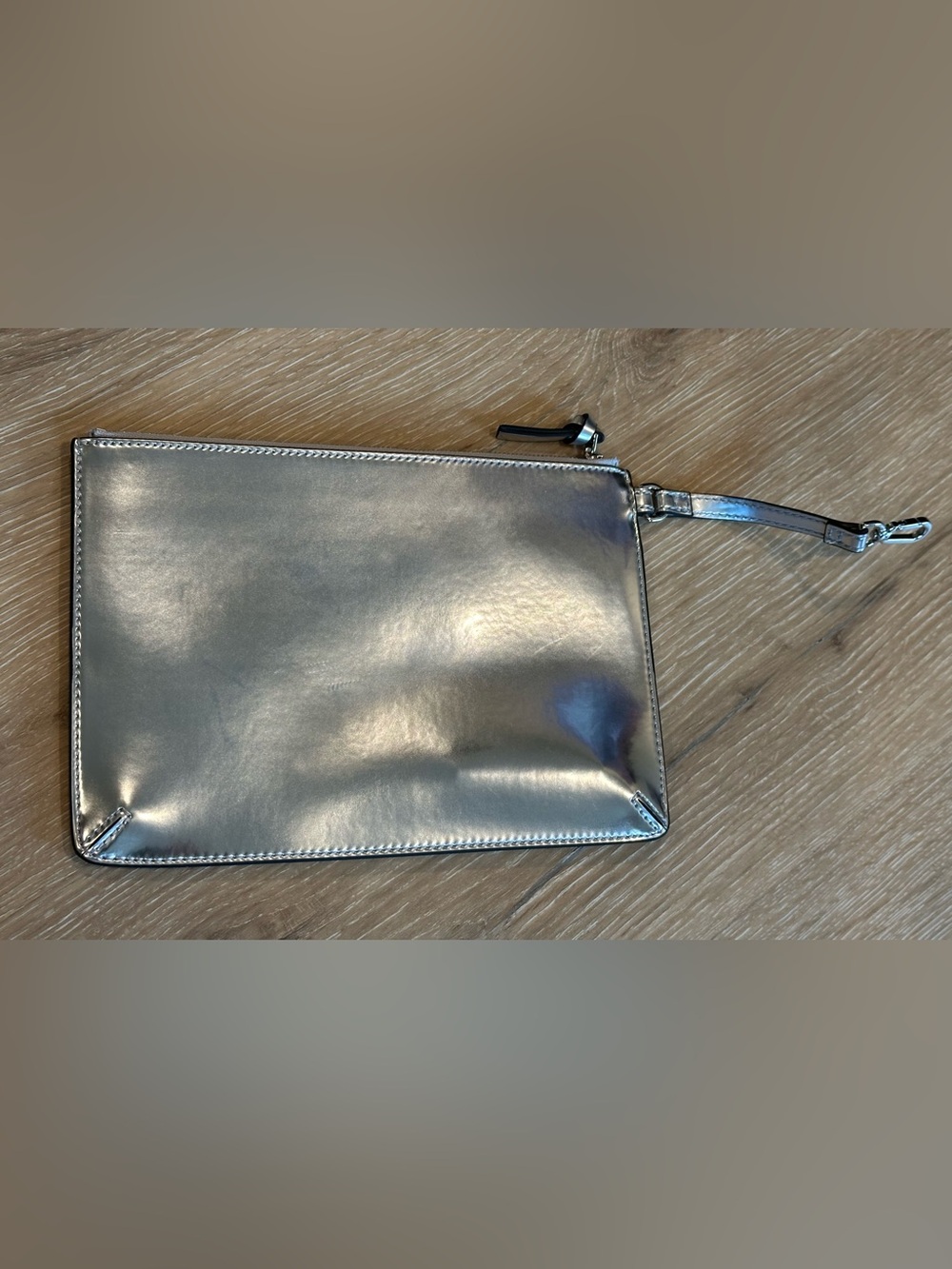 Tory Burch Pouch - Picture 11 of 16